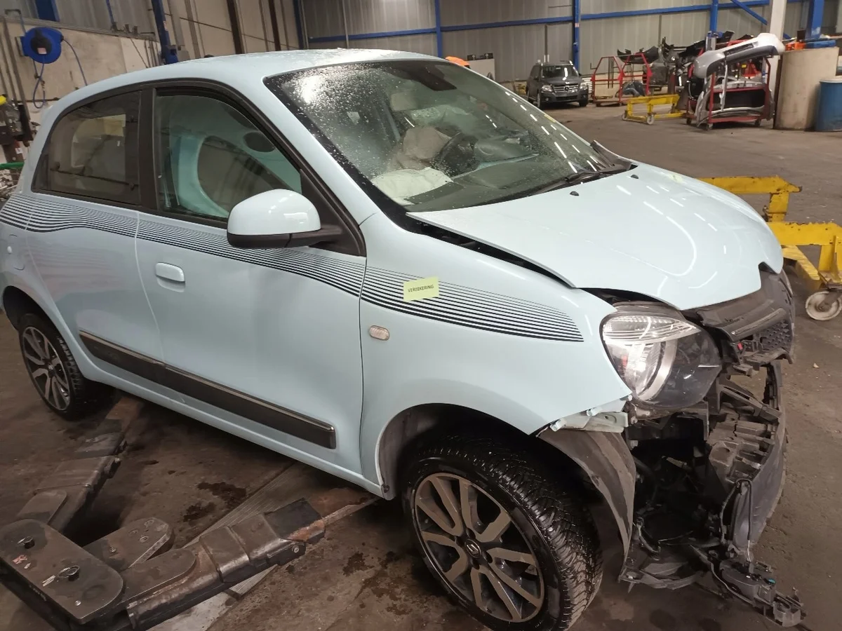 Renault Twingo III Dagsljus 266007904R image 6