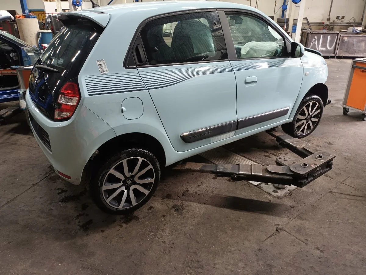 Renault Twingo III Dagsljus 266007904R image 7