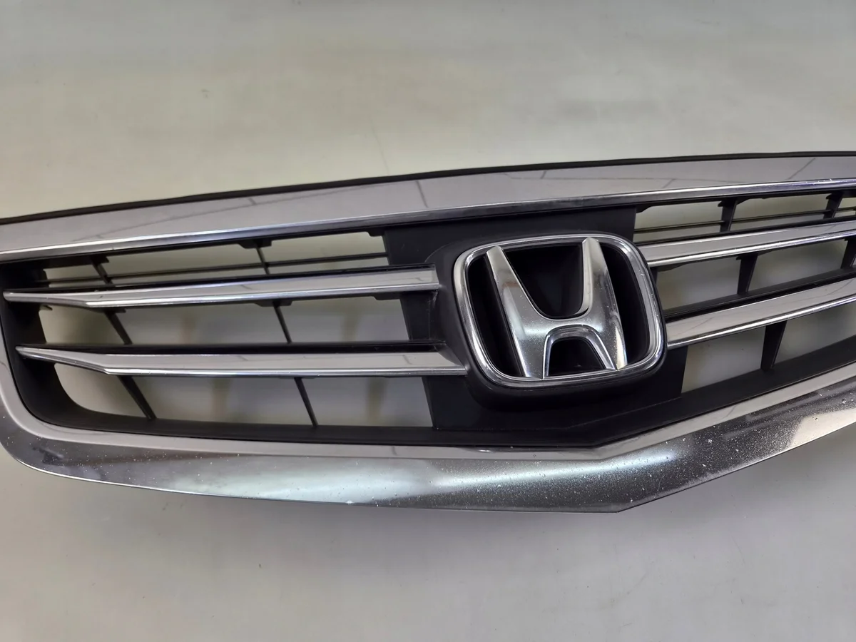 Kühlergrill Honda Accord 8 Facelift 71121-TL0-G51 image 3