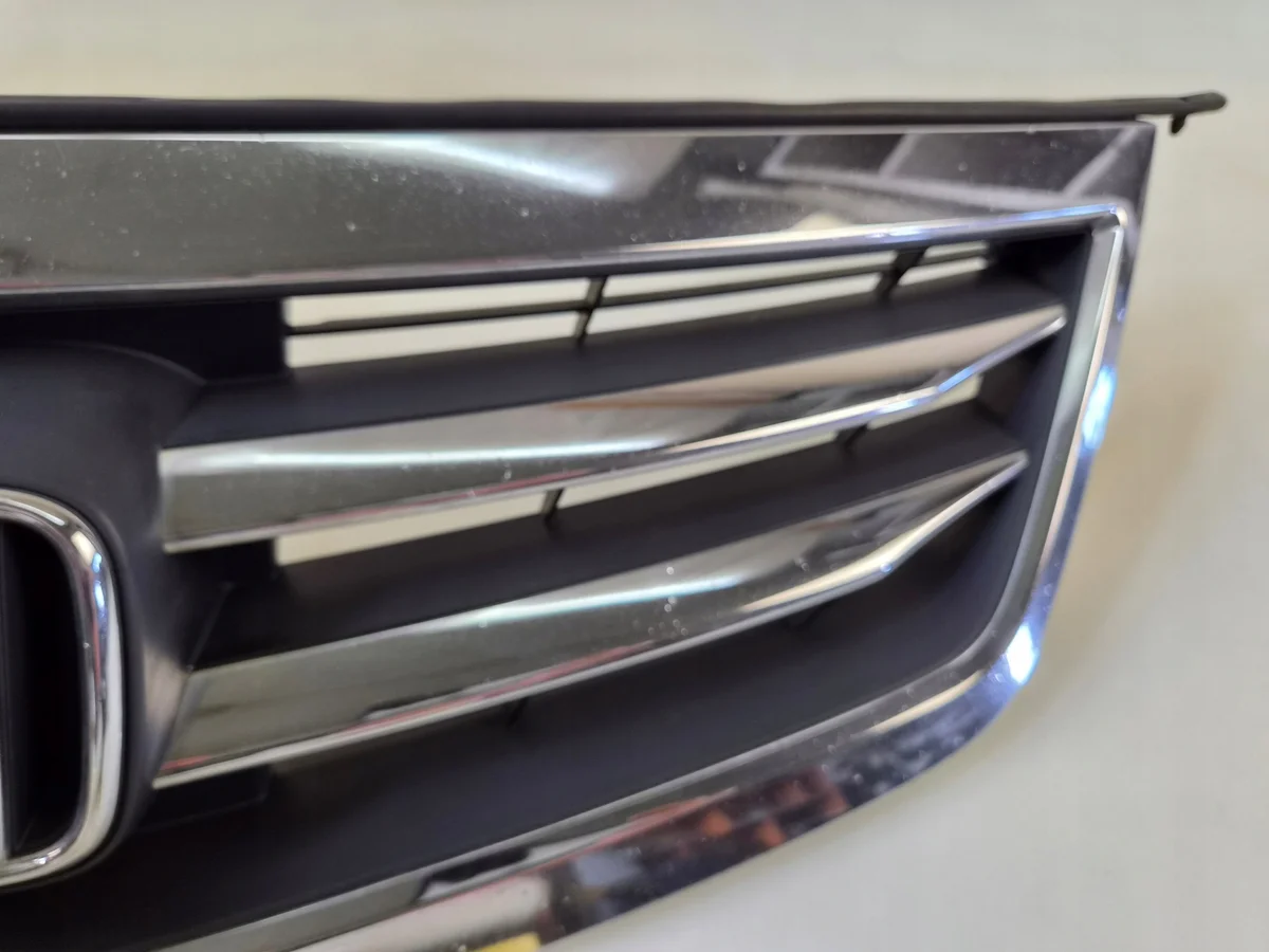 Kühlergrill Honda Accord 8 Facelift 71121-TL0-G51 image 10