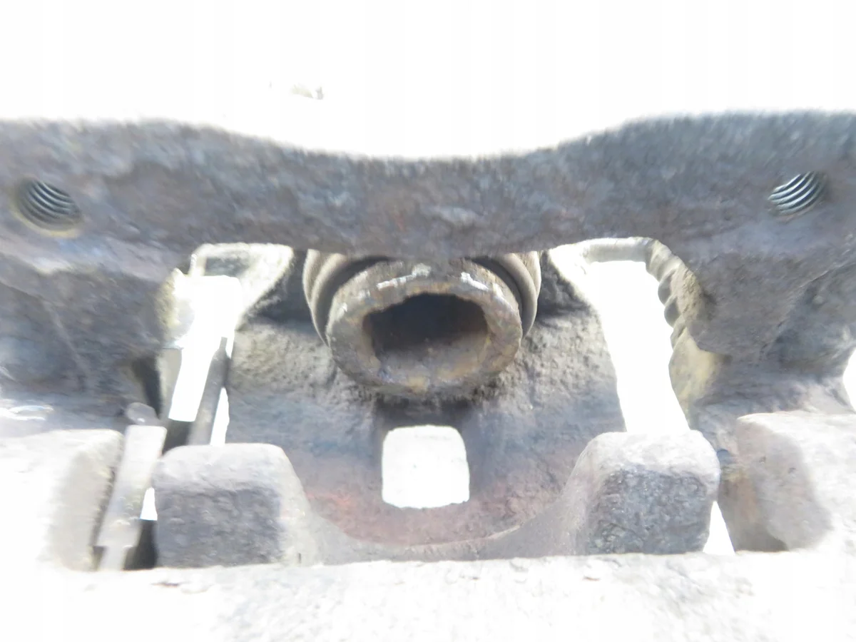 Bremszange Links Hinten Kia Sportage II image 3