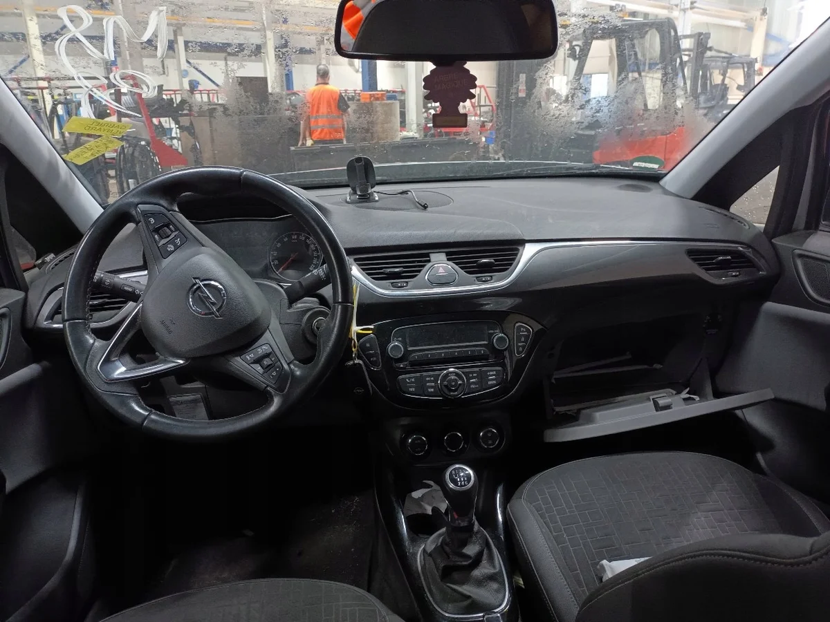 Opel Corsa E AC-kylare 39059785 GX565003 image 10