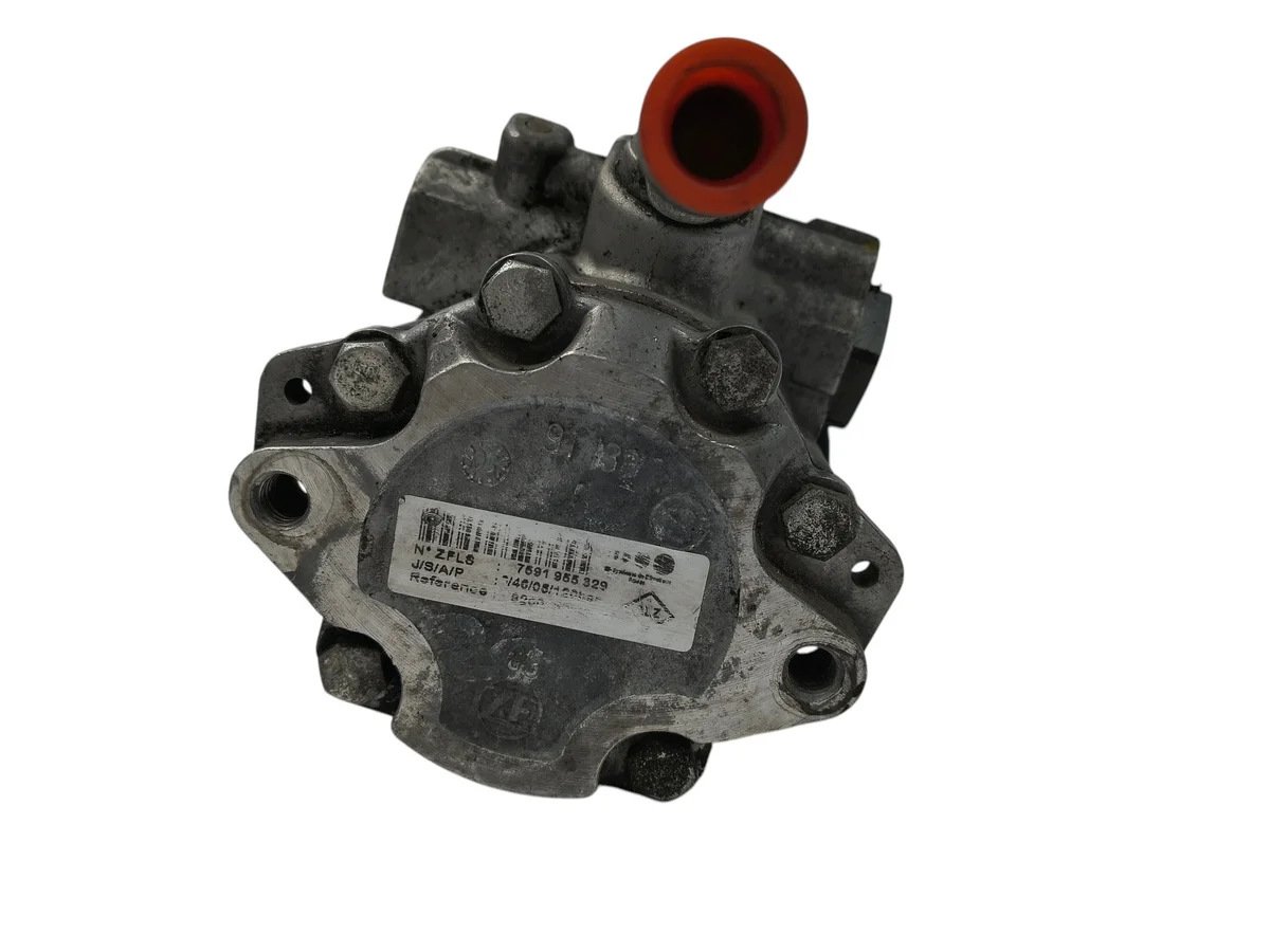 Ohjaustehostimen pumppu Renault Master image 6
