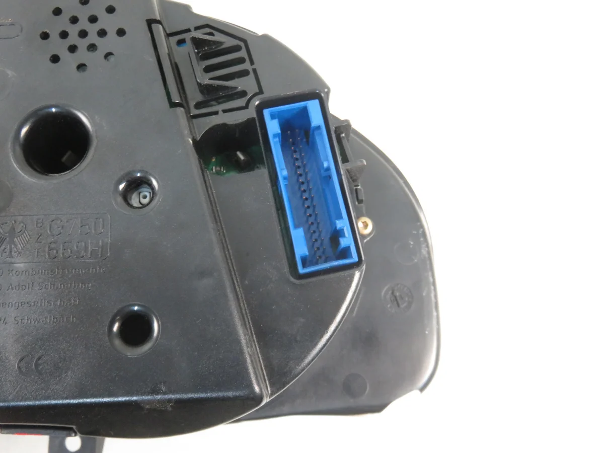 Tachometer VW Passat B5 FL 1.9 TDI 3B0920826A image 3