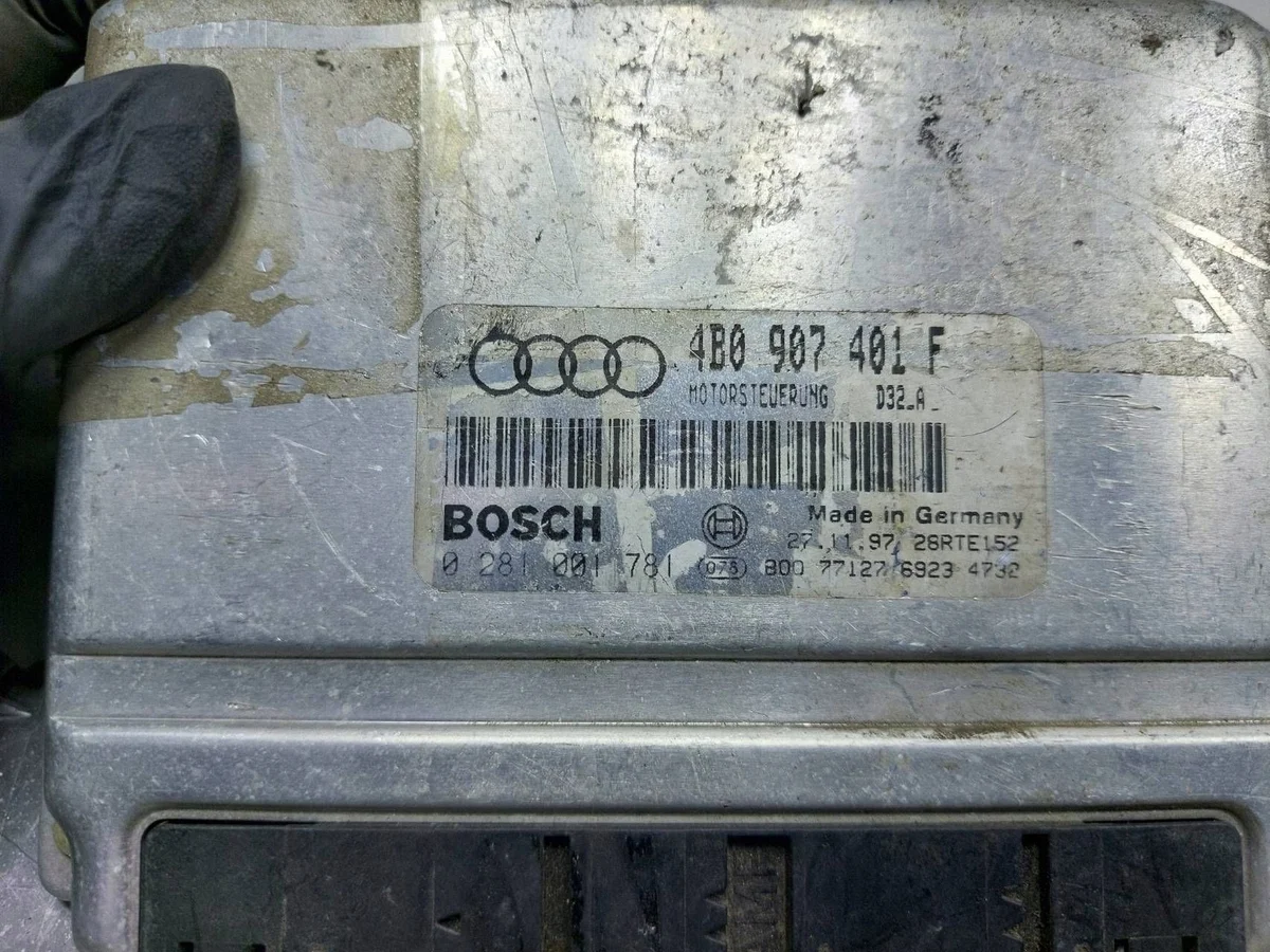 Centralina Audi A6 C5 2.5 TDI 4B0907401F image 4
