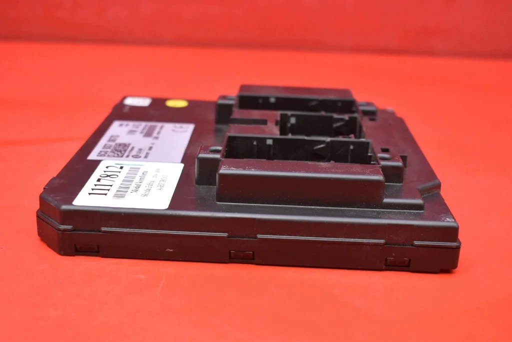 Módulo Confort Skoda Fabia 3 6C0937087D image 6