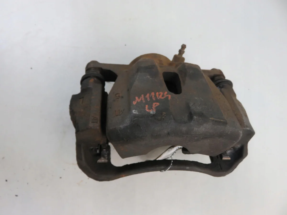 Bremszange Links Vorne Toyota Urban Cruiser image 8
