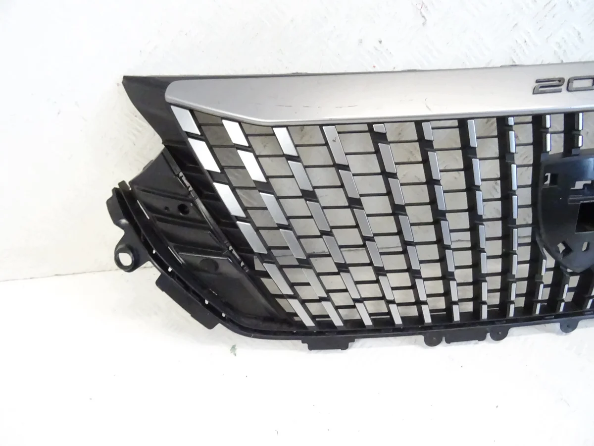 Kühlergrill Peugeot 2008 II LIFT gebraucht image 3