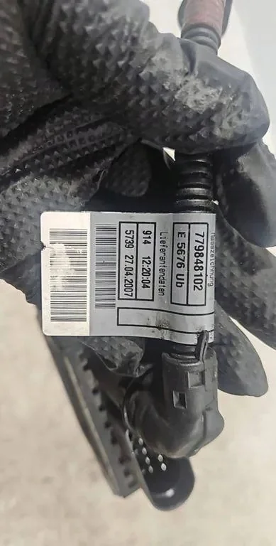 Candele Accensione BMW 3 (E90) 2.0L Diesel image 3