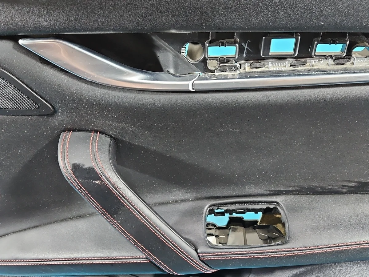 Maserati Ghibli III 13- Oikea Takapaneeli IMPRK1619412 image 3