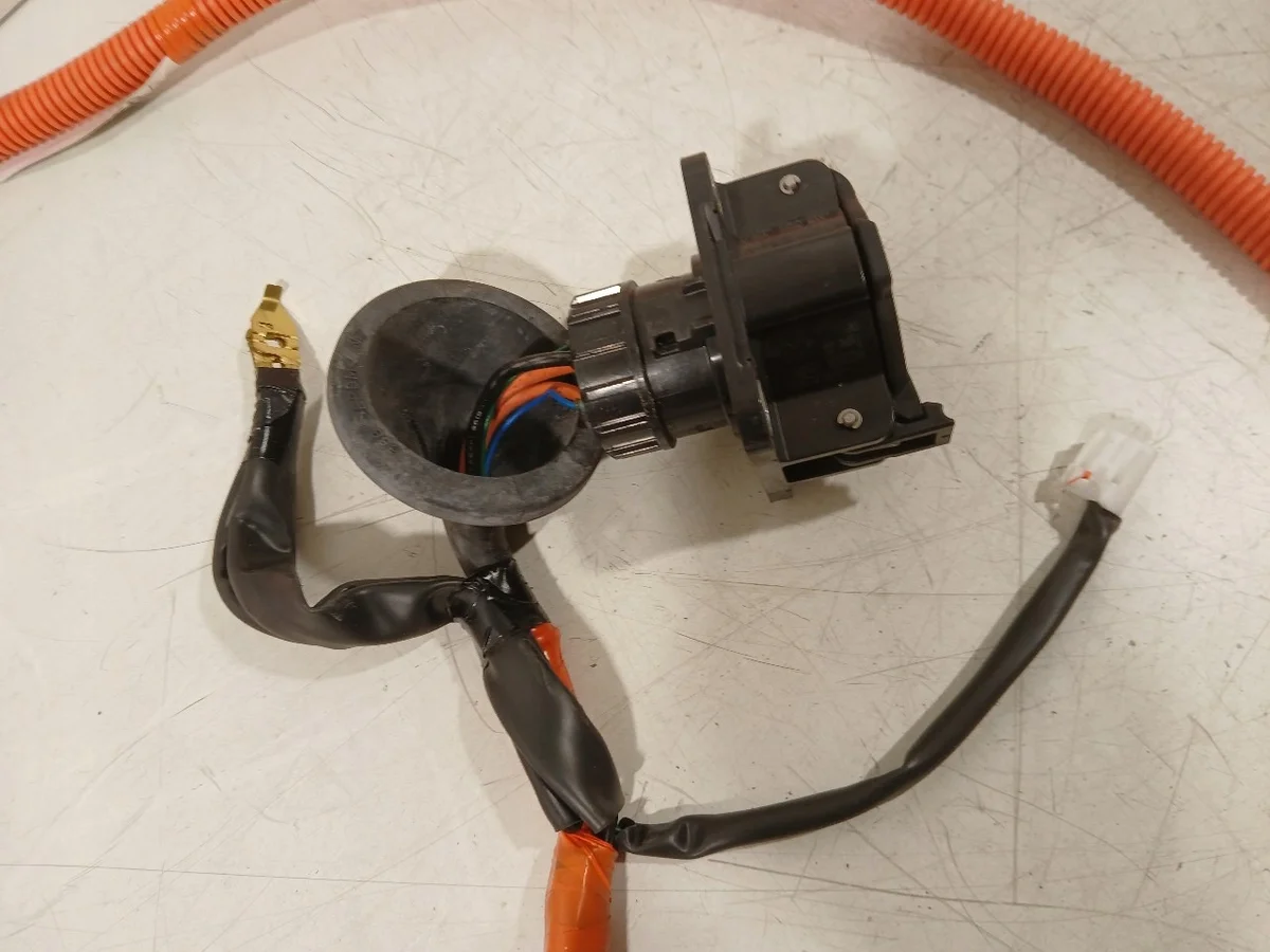 Mitsubishi Outlander High Voltage Cable 4B12 image 3