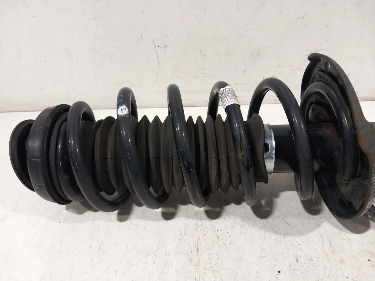 Opel Mokka veer poot rechts 95320365 image 3