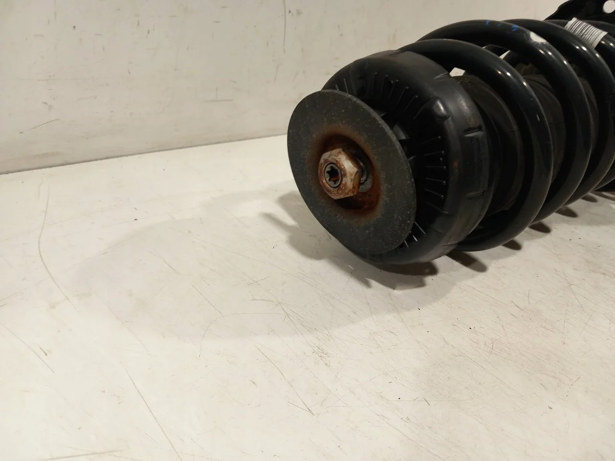 Opel Mokka veer poot rechts 95320365 image 4