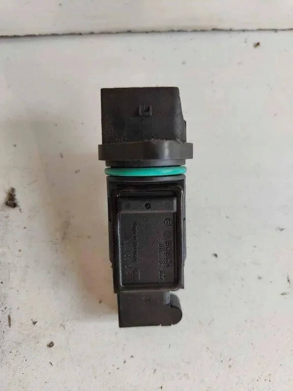 Volkswagen Golf IV MAF sensor f00c262027