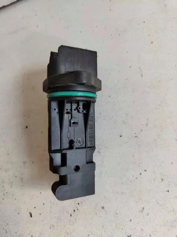 Volkswagen Golf IV MAF sensor f00c262027 image 3