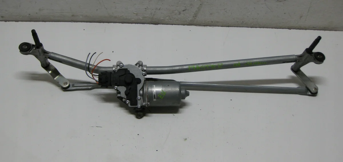 Renault Master III Wiper Motor Used