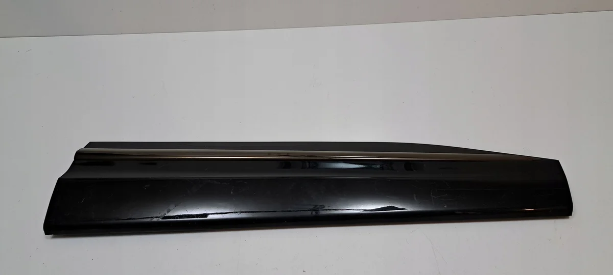 Moldura Porta Dianteira Direita Kia Sportage V 5 21-