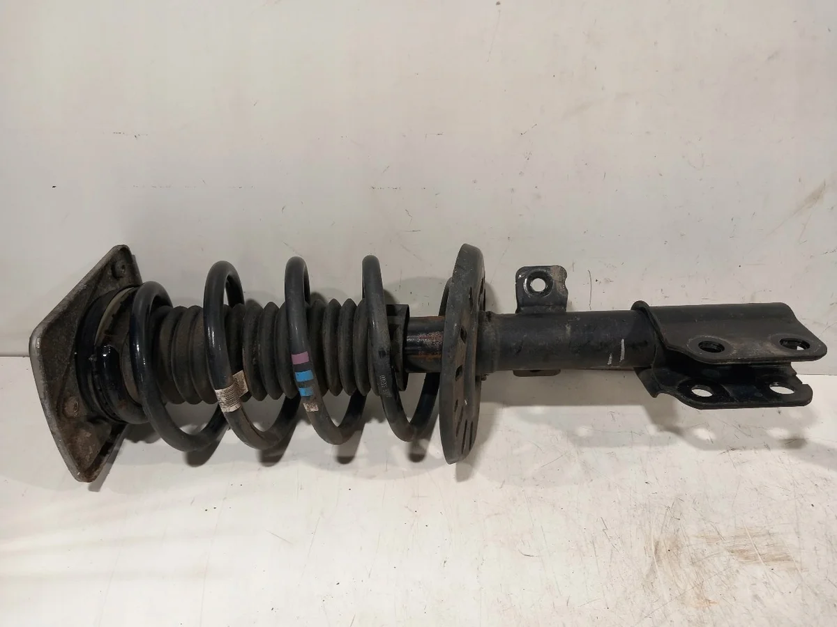 Opel Vivaro 2019-2022 Mola Dianteira Direita 9821596780