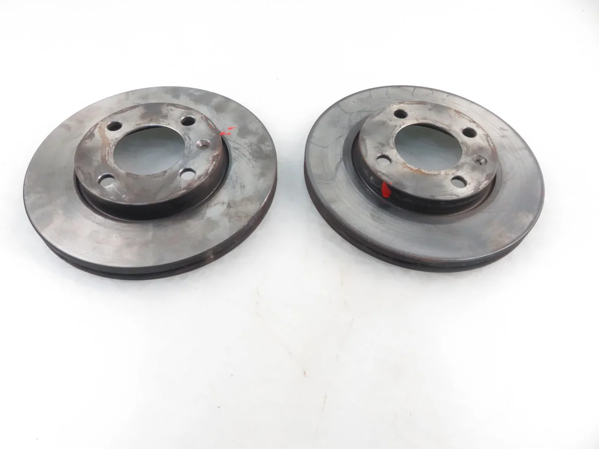 Bremsscheiben vorne VW Polo Classic 1.9 SDI
