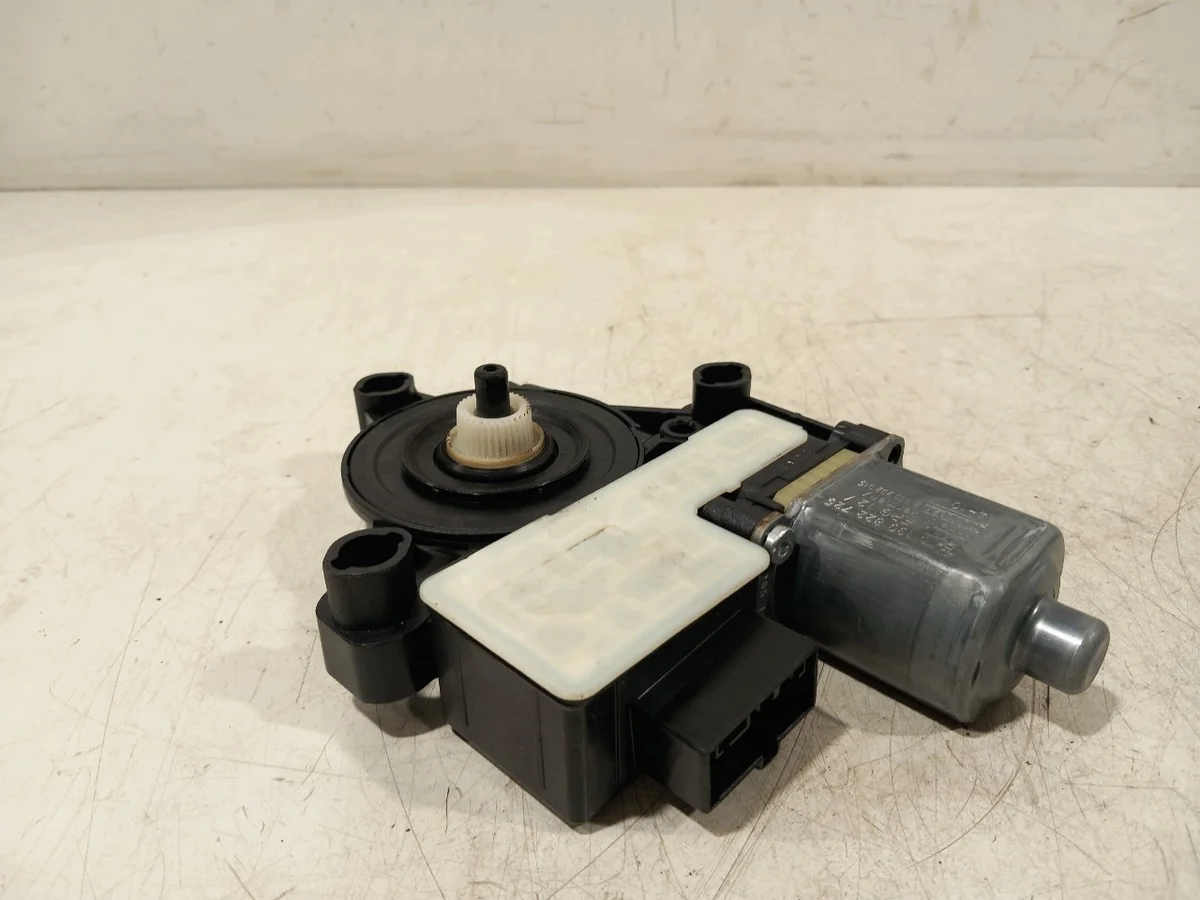 Seat Leon ST 5FF Fensterhebermodul gebraucht