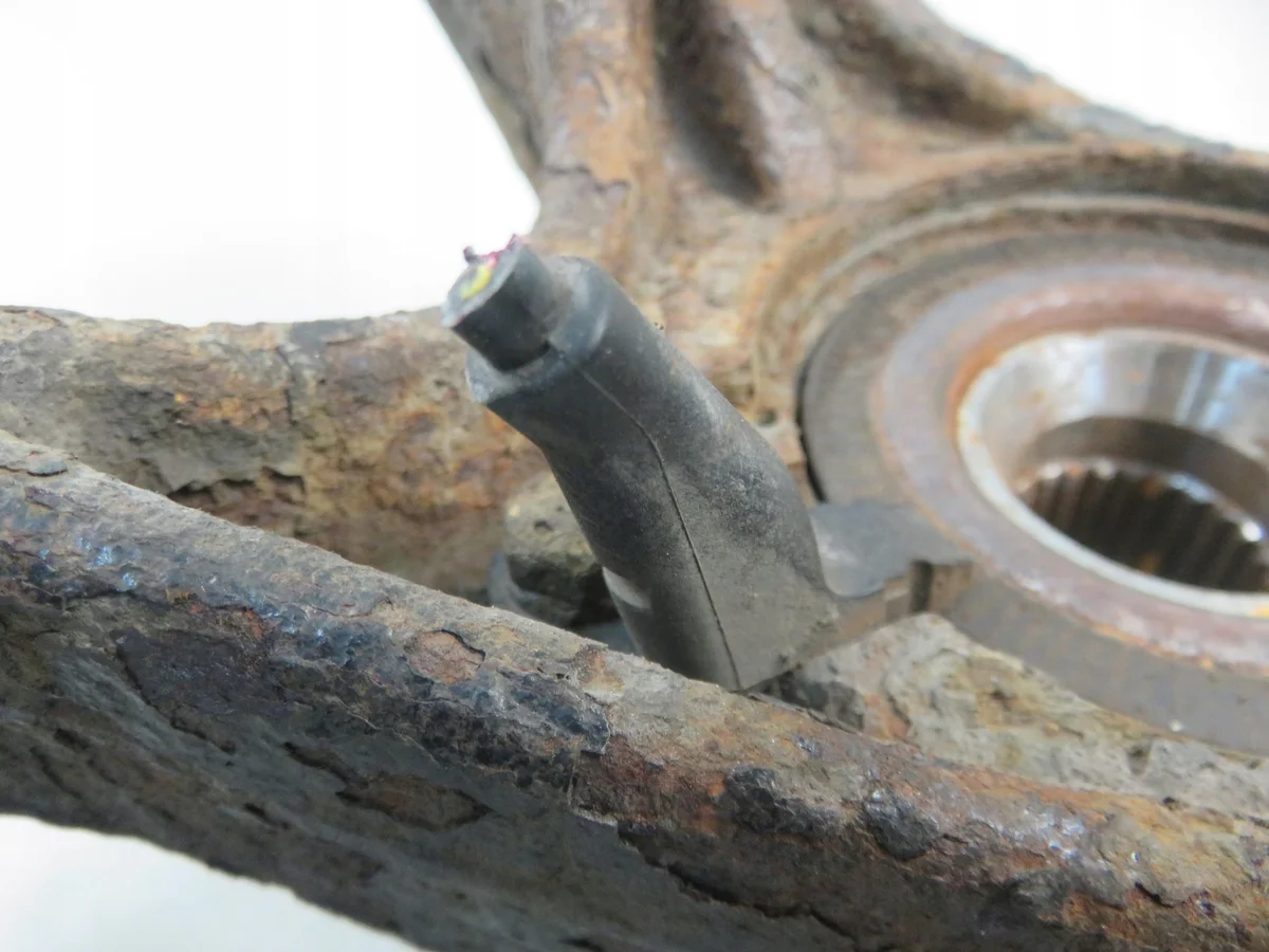 Achsschenkel links Peugeot 308 1.6 VTi gebraucht image 6