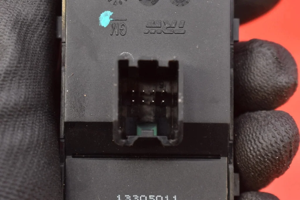 Panel control elevalunas Opel Mokka A image 8