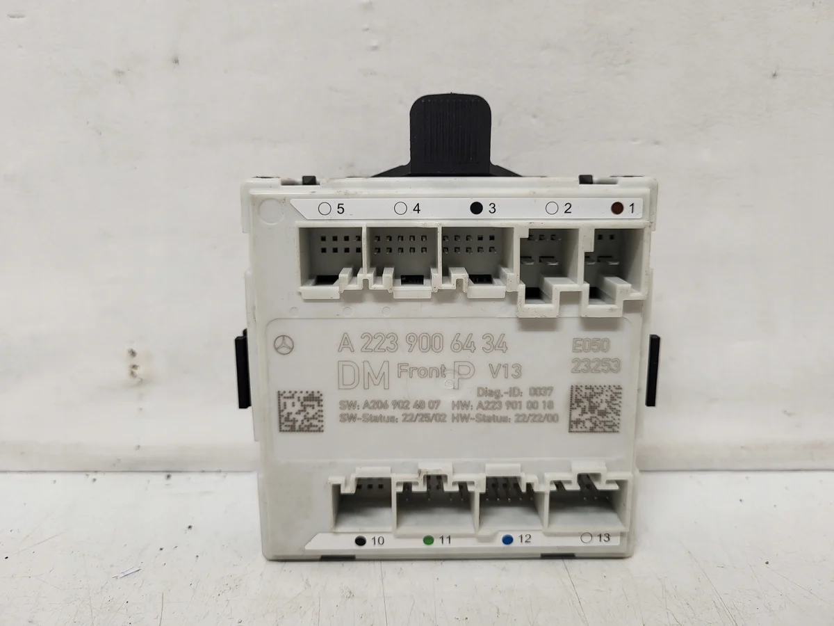Module porte Mercedes W206 W223 A2239006434