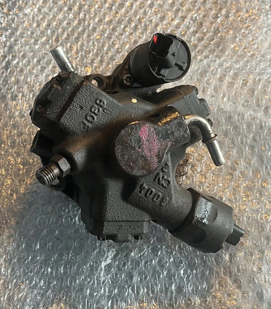 Polttoainepumppu Peugeot Citroen 2.0 HDI 136KM