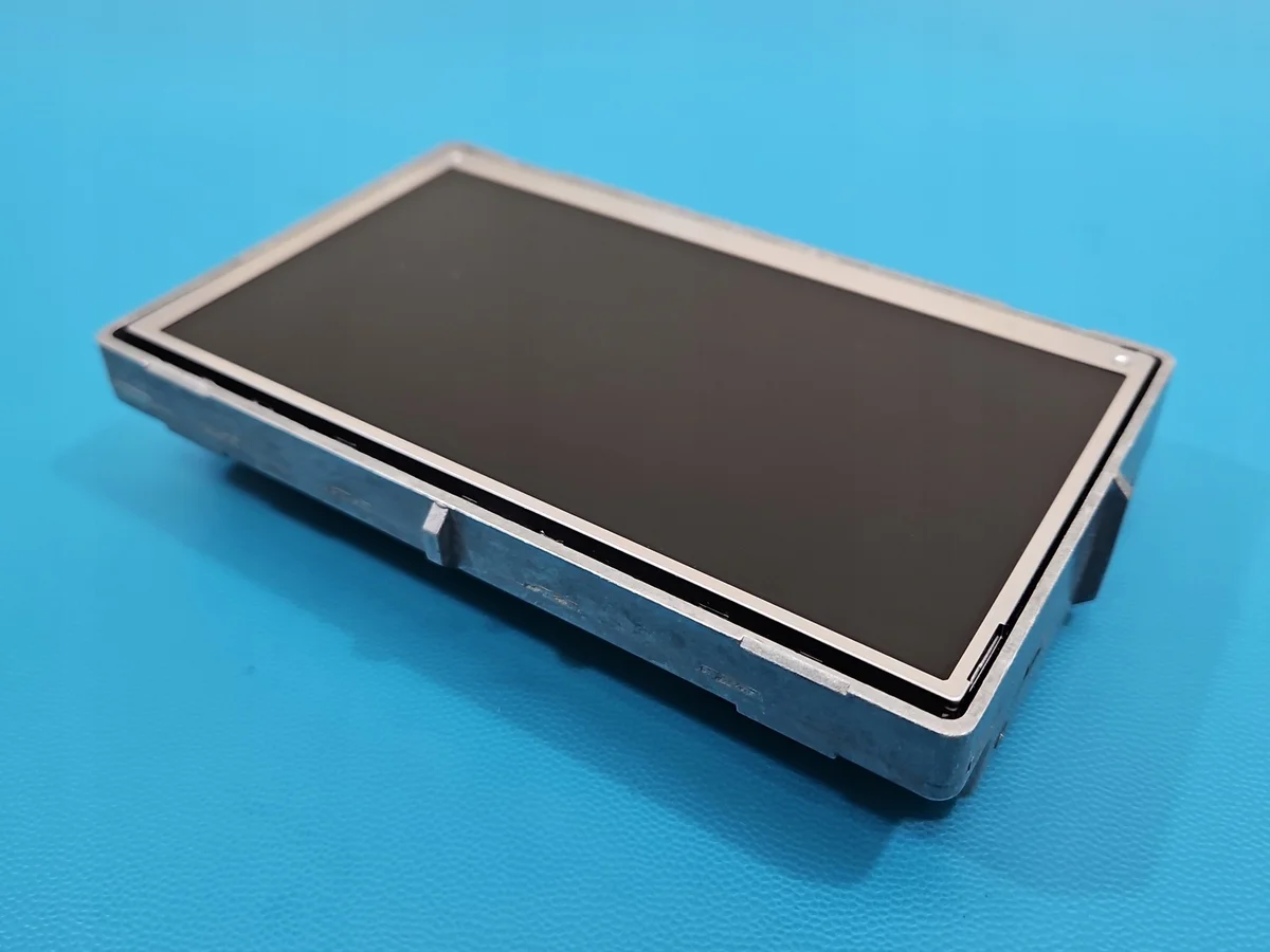 Monitor Renault Scenic II 8200326981 Usado image 3