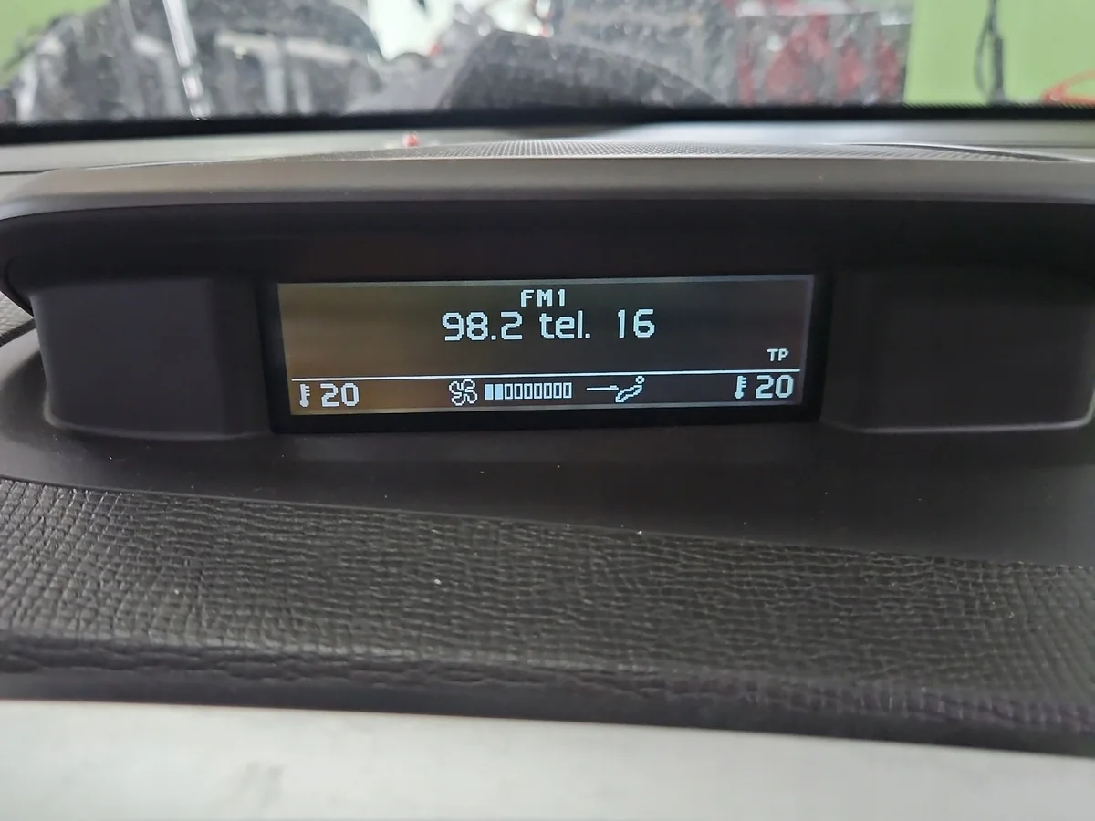 Écran Volvo XC60 I 2008-2017