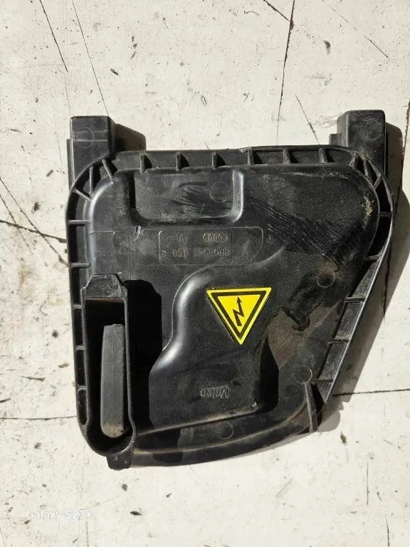 Audi Q5 SQ5 Bouchon Phare Droit 8R0941158B
