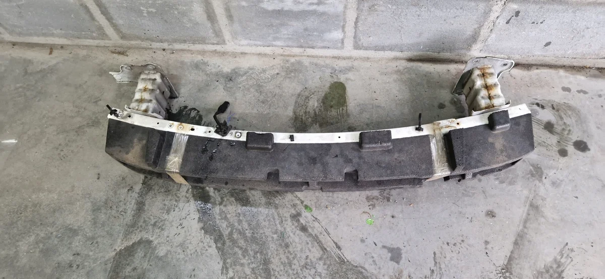 Nissan Qashqai J11 Front Bumper Beam