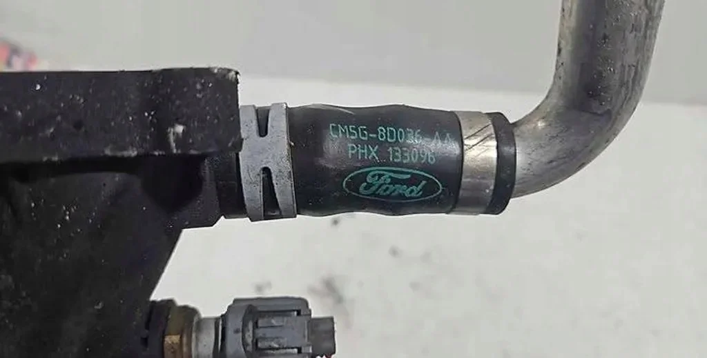 Ford CM5G8D036AA Wasserrohr Gebraucht