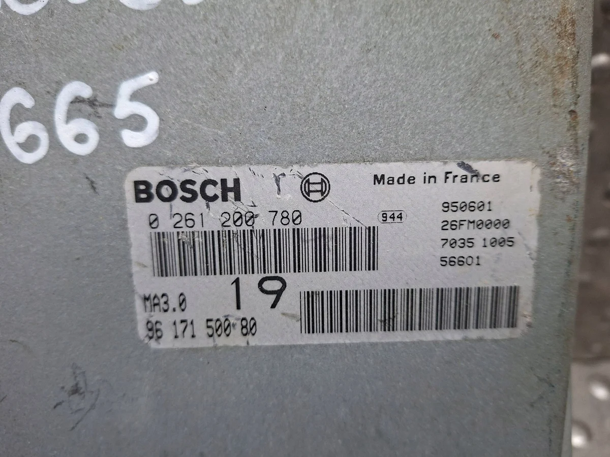 Calculateur moteur 0261200780 Peugeot Citroen