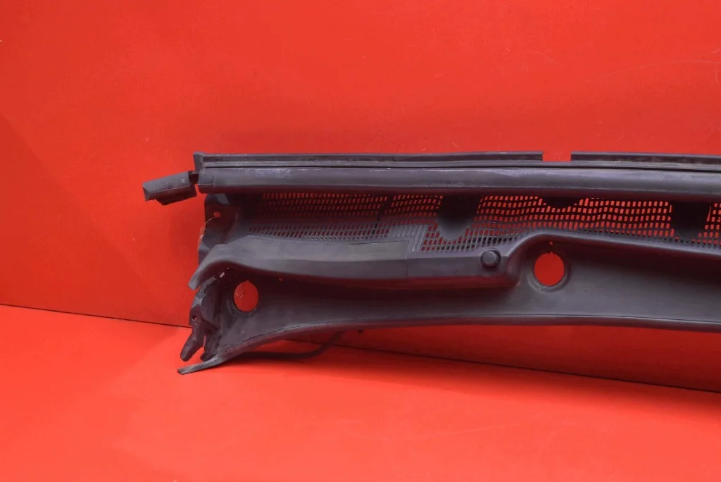 Panel podszybia Opel Mokka A 95249628