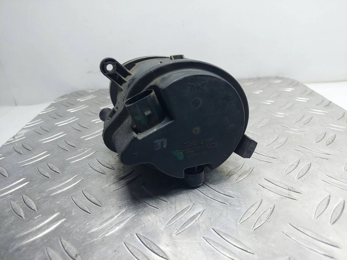 Halogen vänster fram Audi A6 C6 image 3