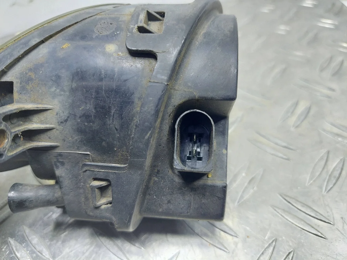 Halogen vänster fram Audi A6 C6 image 5