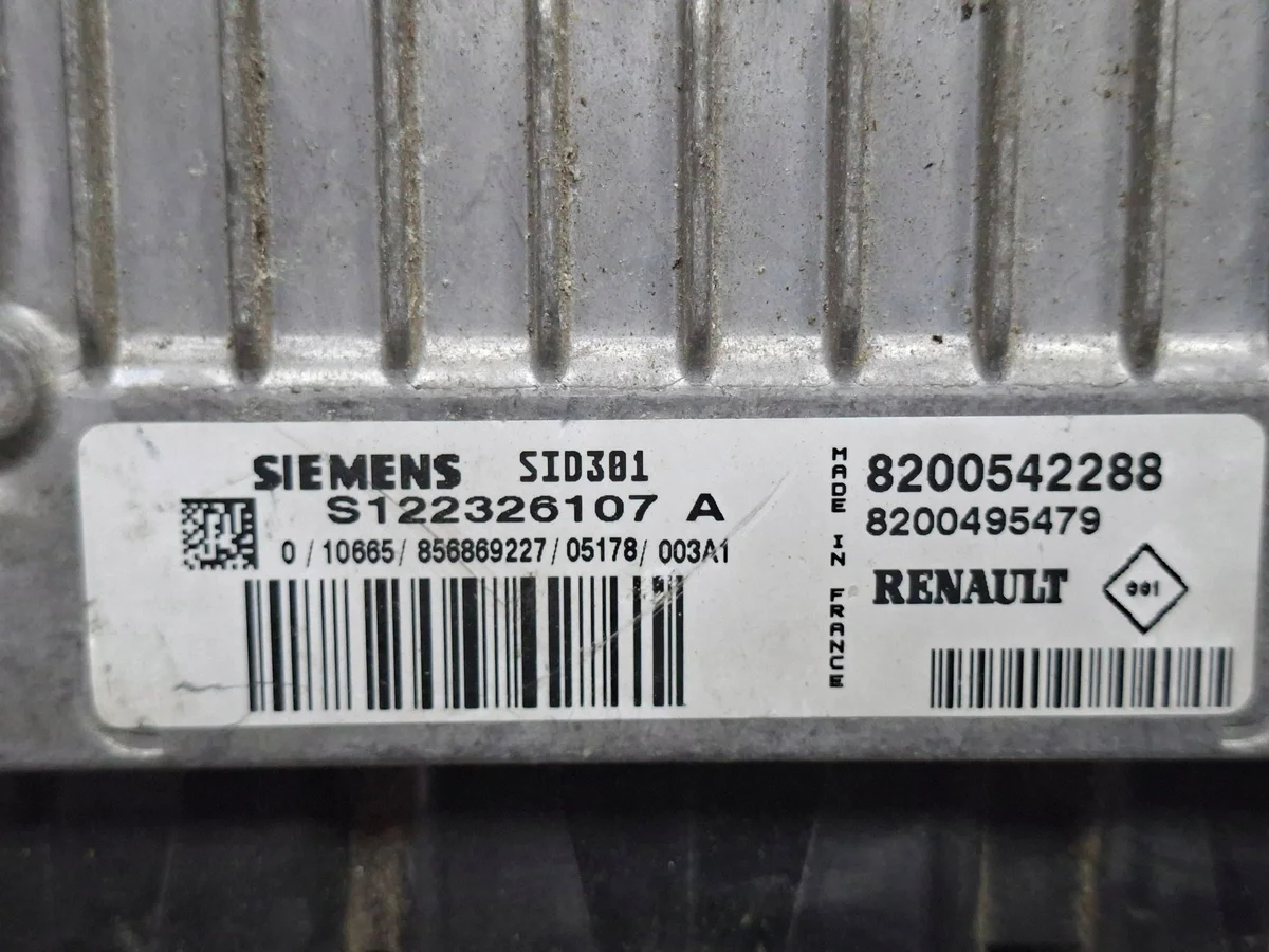 Steuergerät Motor S122326107A 8200542288