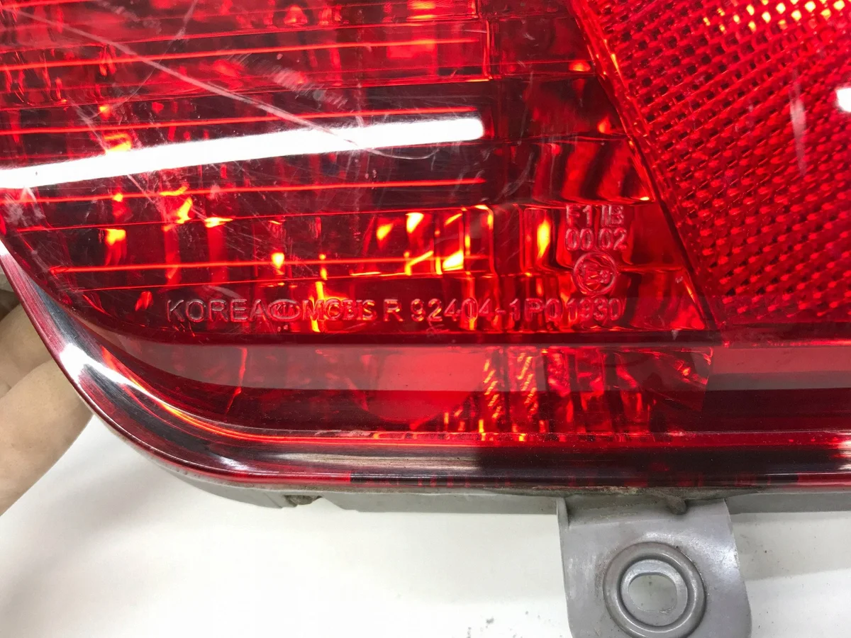 Kia Venga sumuvalo oikea taka 92404-1P0 image 7