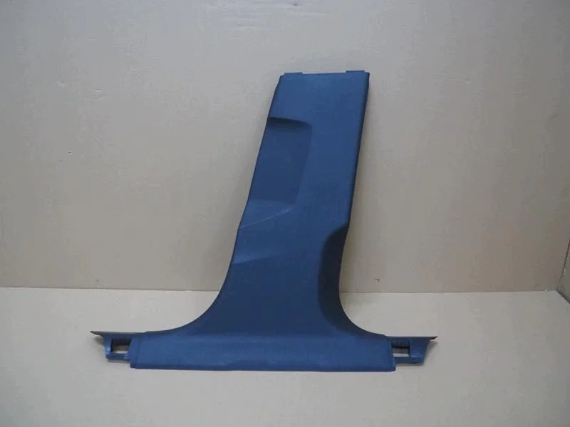 Audi A4 B9 Kombi Right B-Pillar Cover