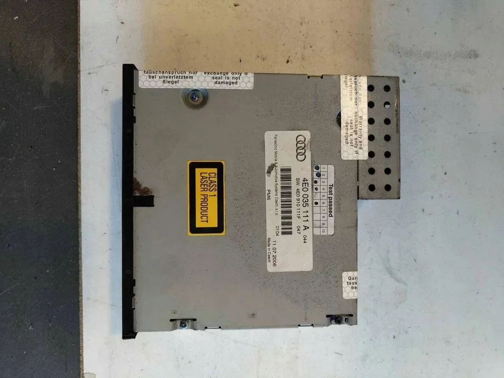 Audi A6 S6 C6 4F Chargeur CD/DVD 4E003511A image 2