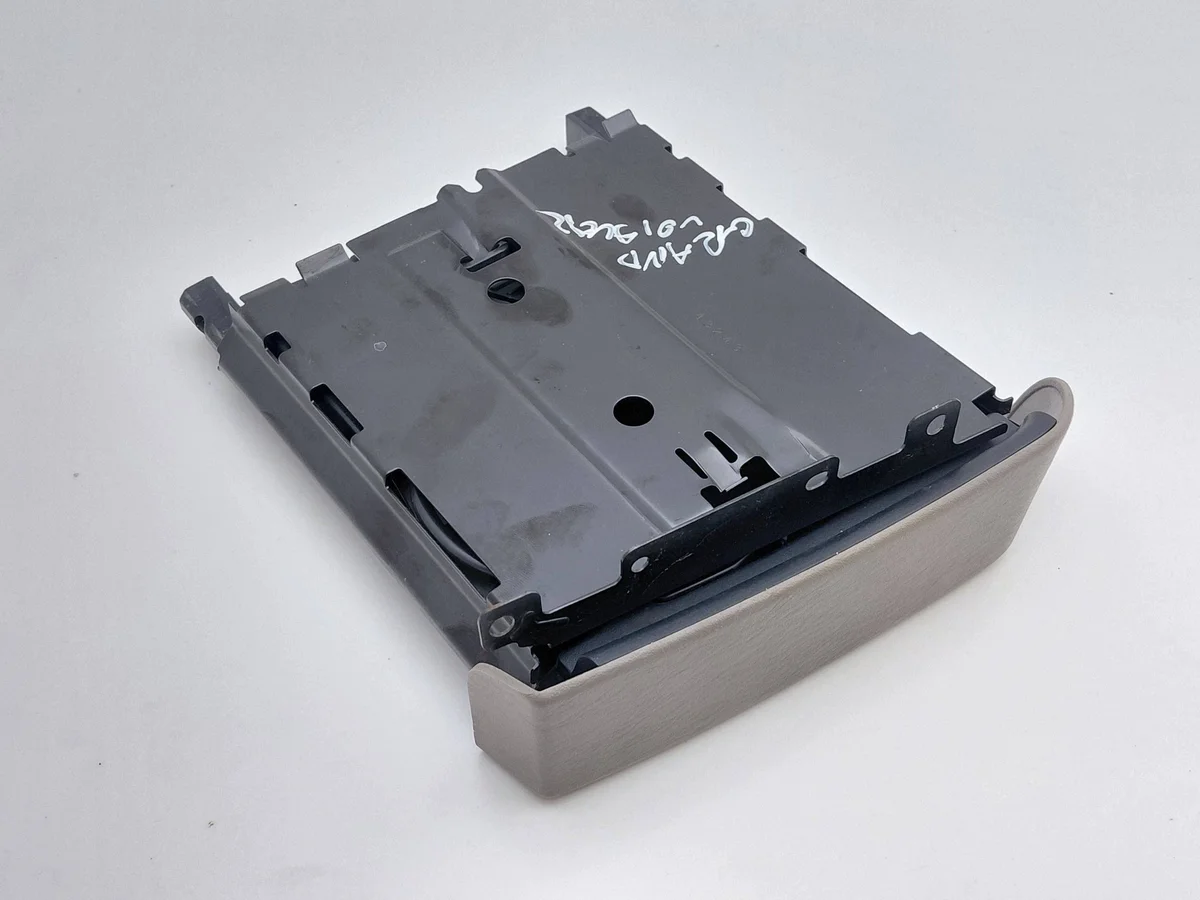 Porte-gobelet Chrysler Voyager DRC125035