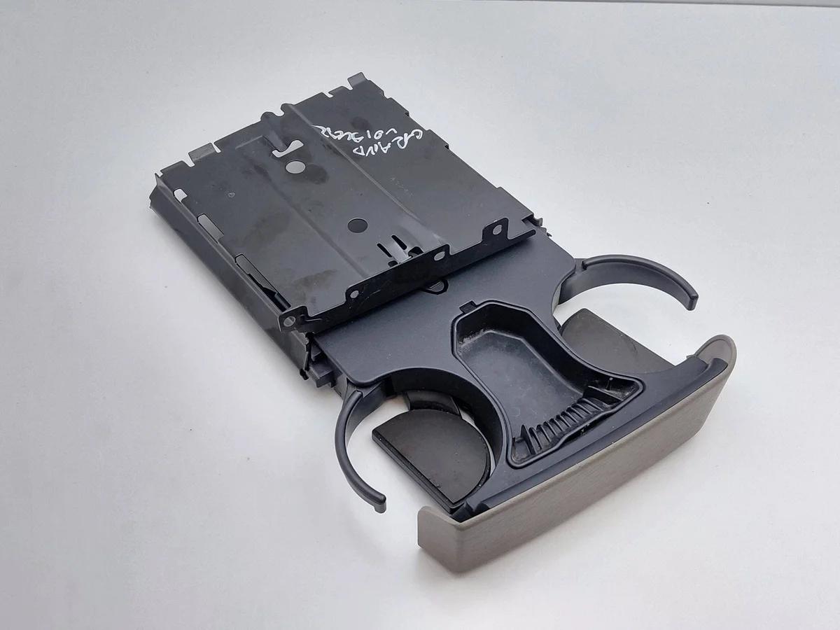 Becherhalter Chrysler Voyager DRC125035 image 3