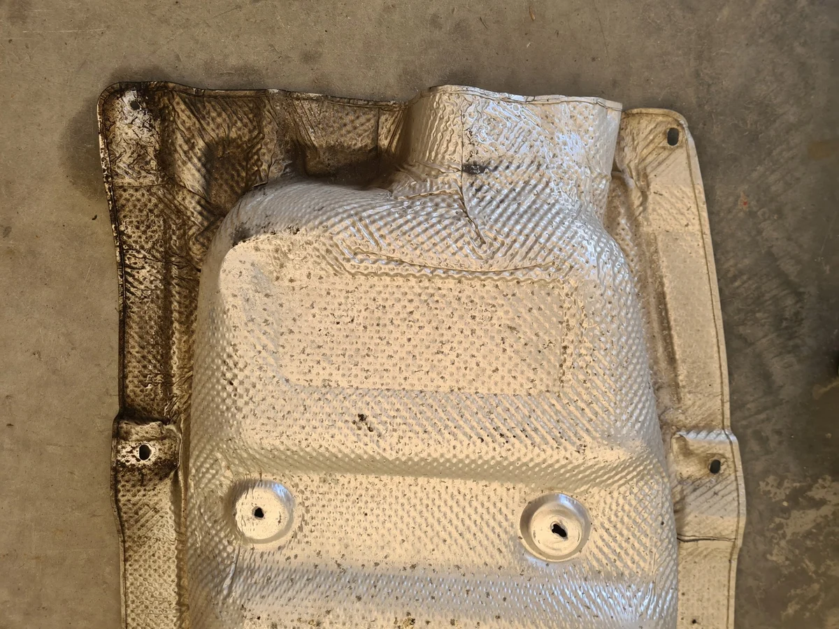 Chrysler Pacifica 68214229AB Scudo Termico Scarico image 4