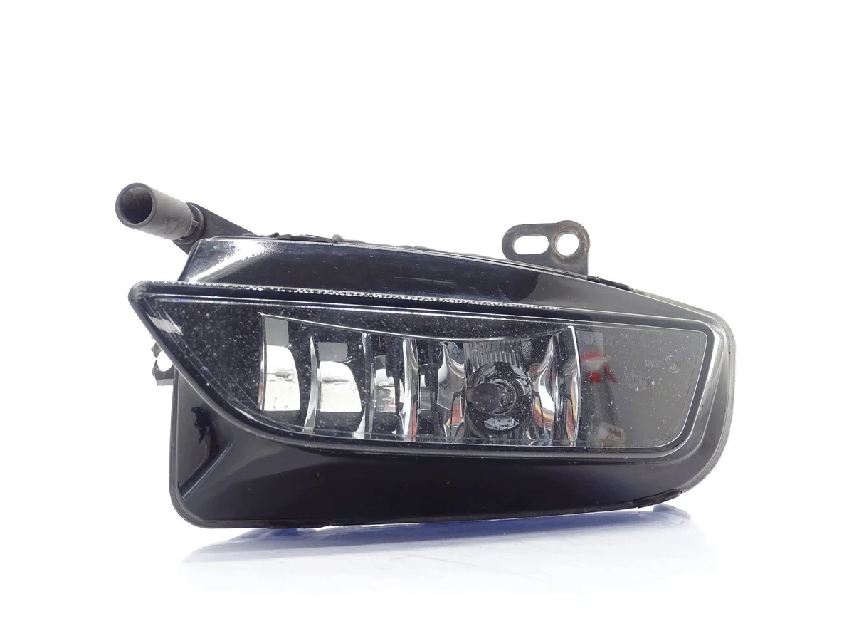Mistlamp Audi A3 8V Rechts Voor image 3