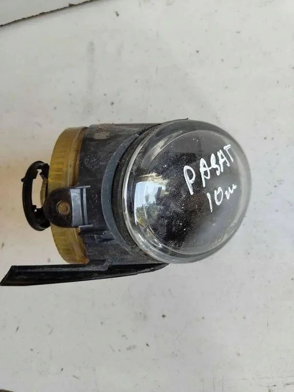 VW Passat B6 dimljus vänster fram
