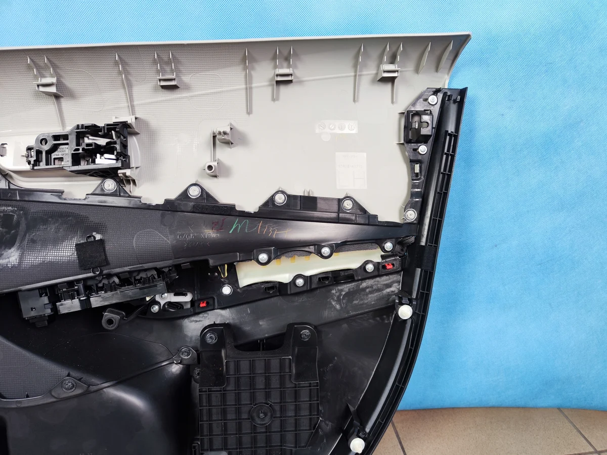 Toyota Corolla E21 Panel Puerta Izquierdo Delantero image 6