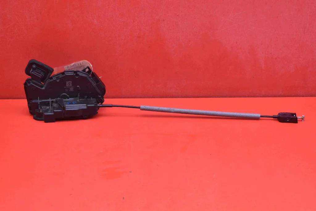 Dörrlås höger fram Skoda Fabia 3 5TB837016A
