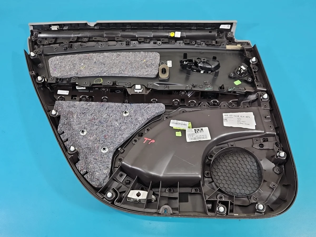 Türverkleidung hinten rechts Renault Espace V image 3