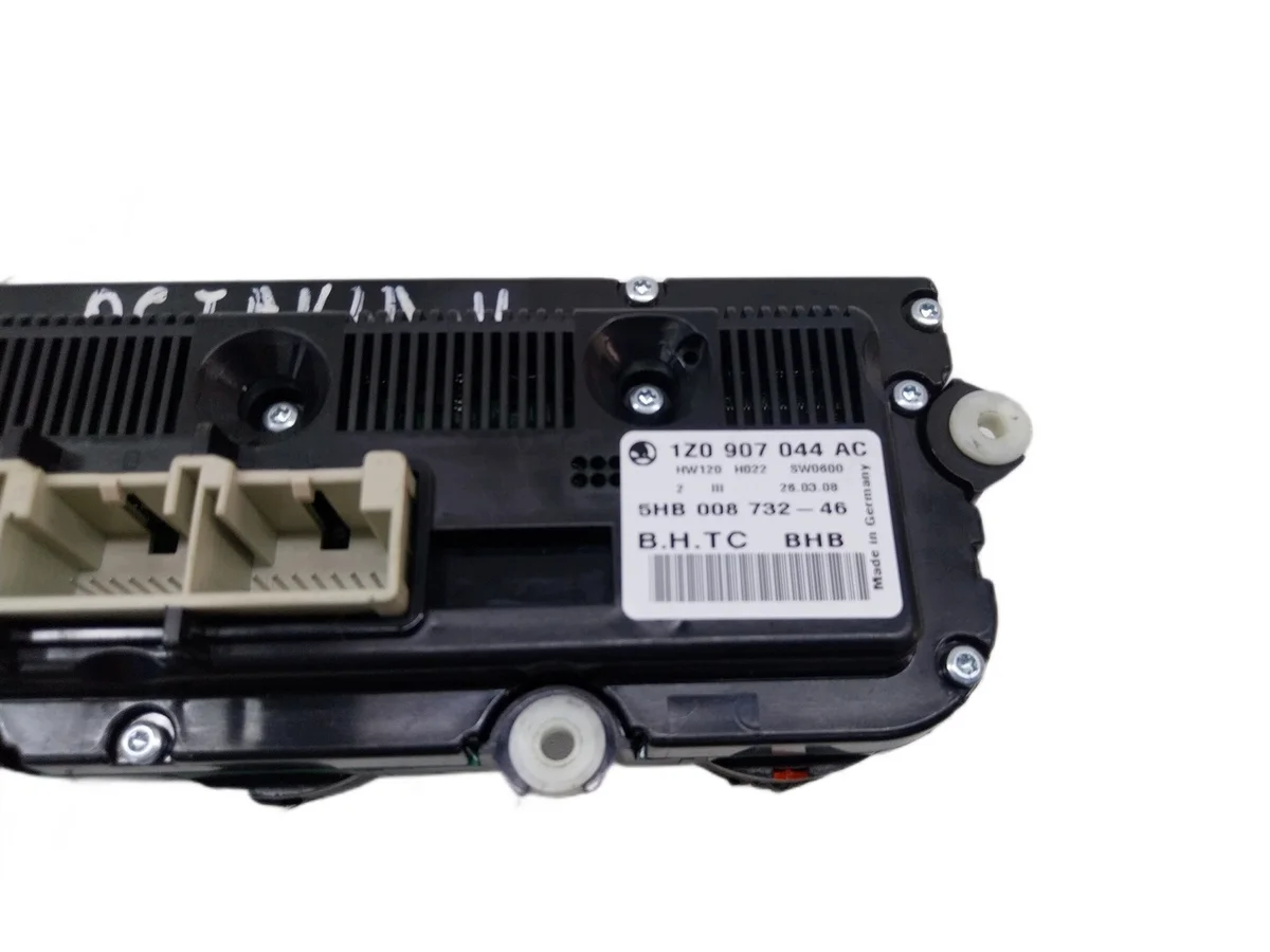Panneau de commande chauffage Mazda MPV II image 3